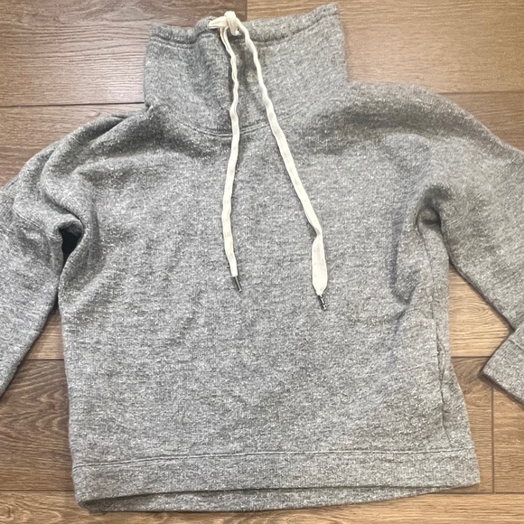 J. Crew Brushed Wool Funnel Neck Sweatshirt Womens M Gray Casual Warm Winter - Picture 1 of 16